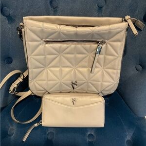 Stylish Vera Wang Gray Quilted Crossbody Bag and Wallet Set
